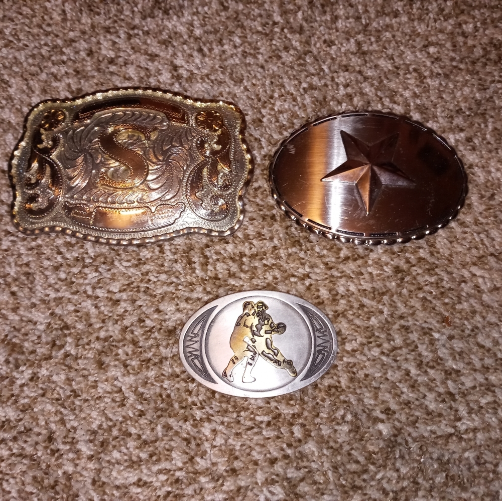 Belt buckles